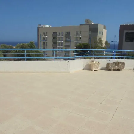 Alania - With Pool דירה *